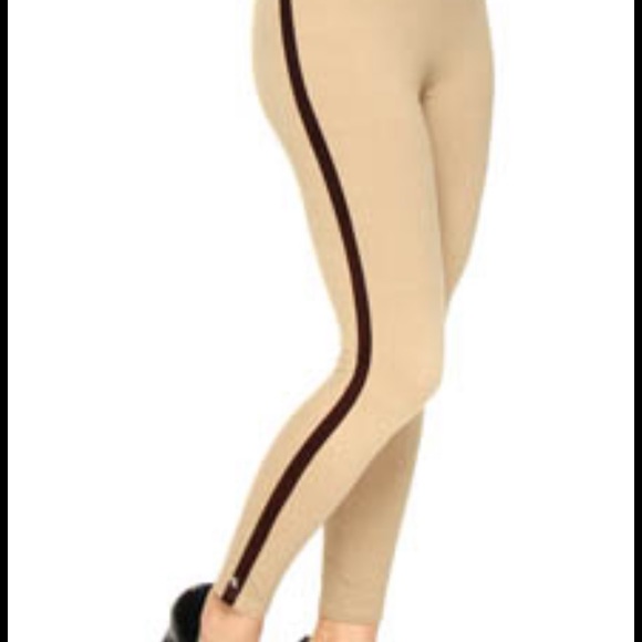 Lauren Ralph Lauren Pants - Ralph Lauren tan leggings w/ brown Suede stripe